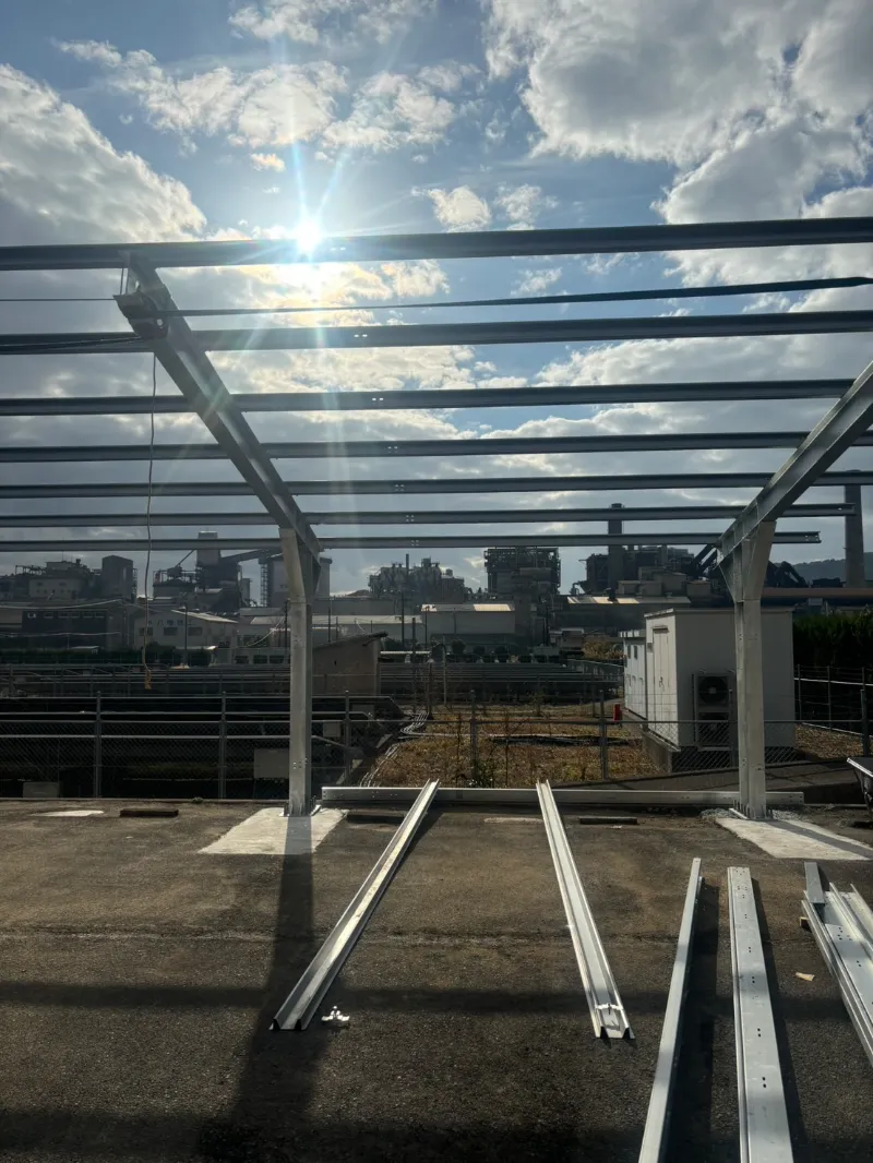 ຖັນດຽວ Solar Carport